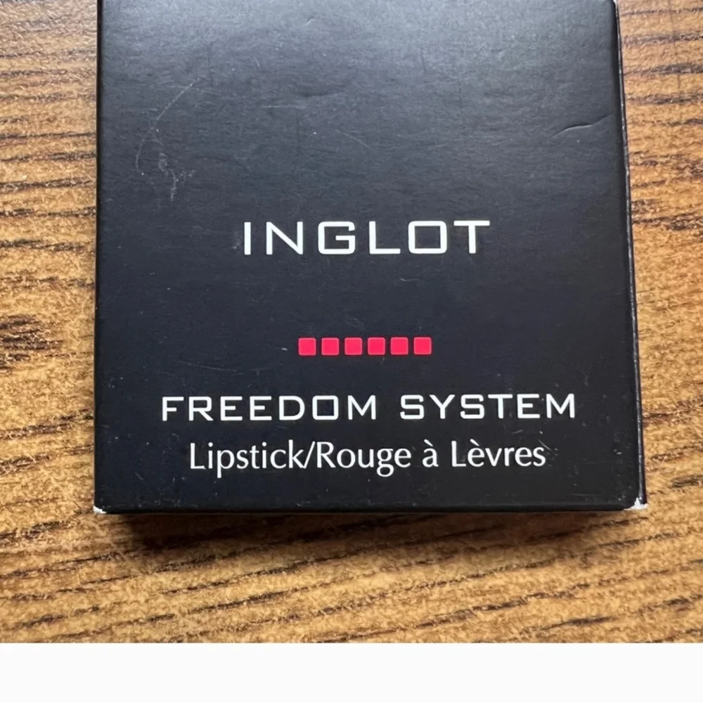 NWT Inglot Freedom System Square Lipstick Matte 518 Pink